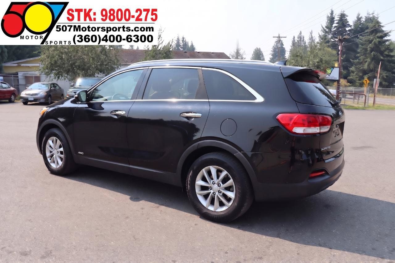 Used 2016 Kia Sorento AWD w/ LX Convenience Package image 5