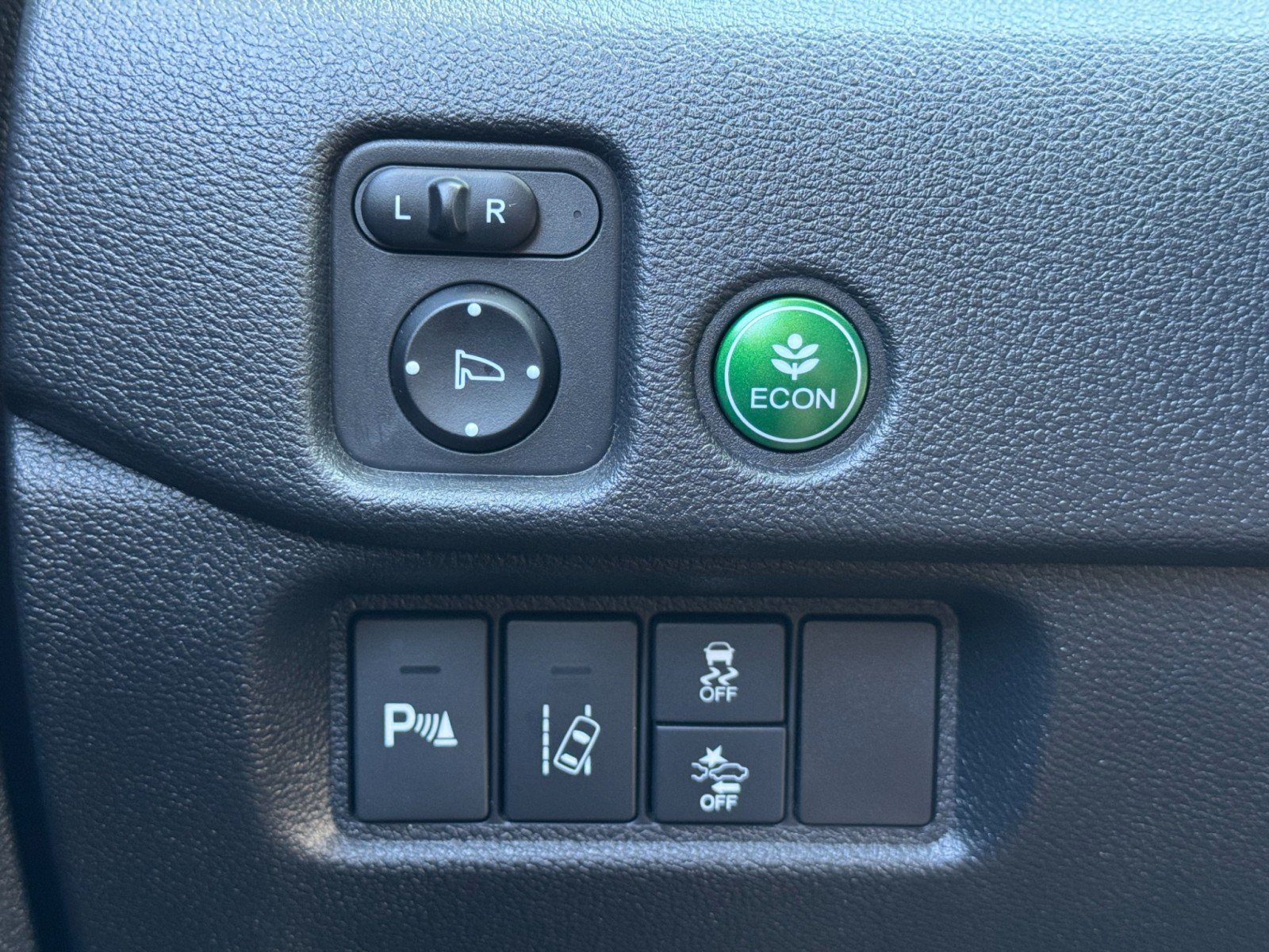 Used 2017 Honda Pilot Touring image 17