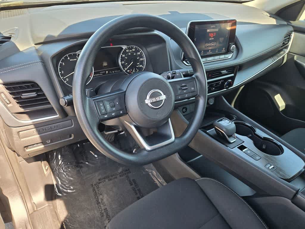 Used 2024 Nissan Rogue S FWD image 10