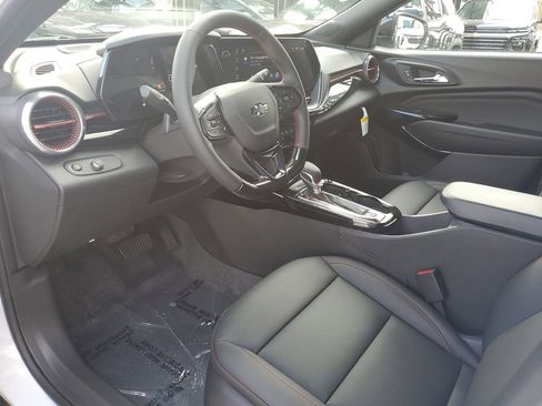 New 2026 Chevrolet Trax RS image 18