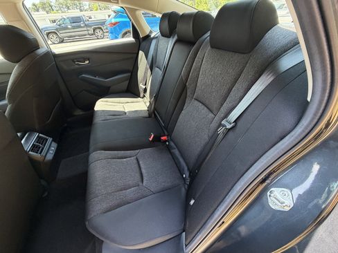 Used 2025 Honda Accord SE image 13