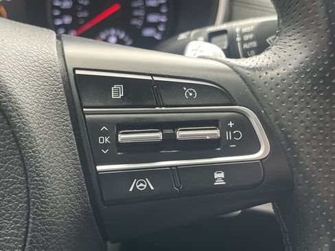 Used 2022 Kia Stinger GT1 RWD image 19