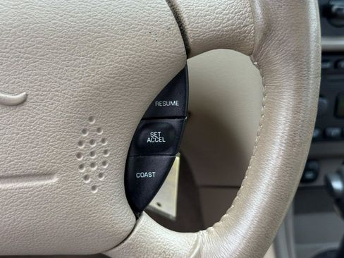 Used 2003 Ford Mustang GT RWD image 25