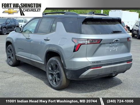 New 2026 Chevrolet Equinox LT w/ Convenience Package II FWD image 4