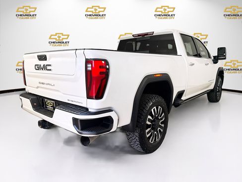 Used 2024 GMC Sierra 2500 Denali Ultimate w/ Max Trailering Package image 7