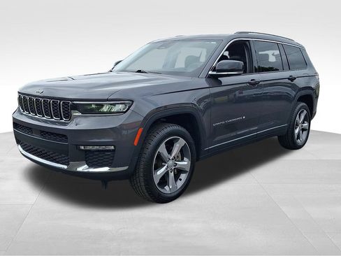 Used 2021 Jeep Grand Cherokee L Limited AWD/4WD image 3