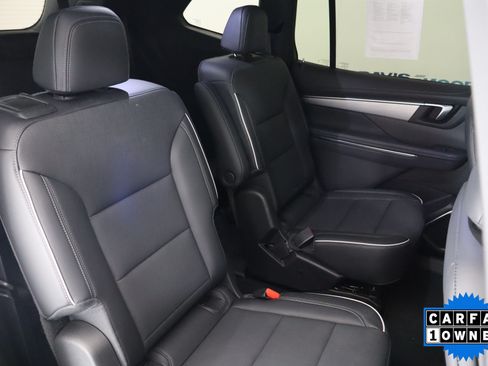 Used 2025 Buick Enclave Preferred FWD image 22