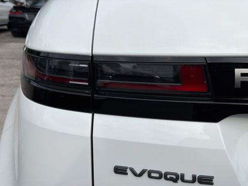 New 2026 Land Rover Range Rover Evoque S AWD/4WD image 10