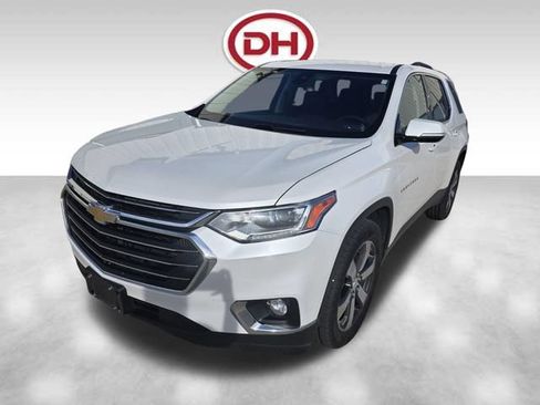 Used 2018 Chevrolet Traverse LT w/ LPO, Floor Liner Package AWD/4WD image 4