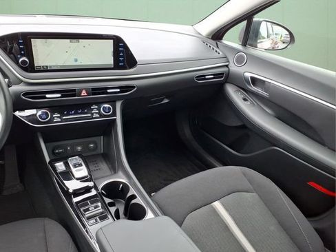 Used 2023 Hyundai Sonata SEL w/ Convenience Package FWD image 13