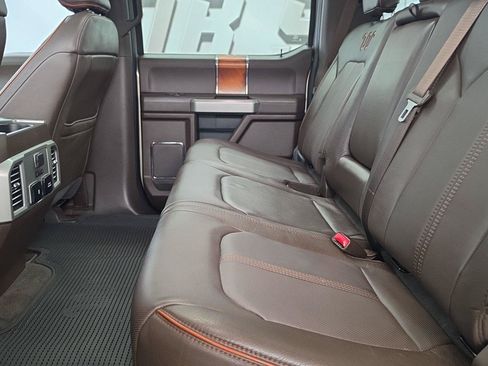 Used 2017 Ford F250 King Ranch w/ FX4 Off-Road Package AWD/4WD image 7