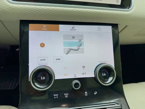 Used 2021 Land Rover Range Rover Velar S image 12