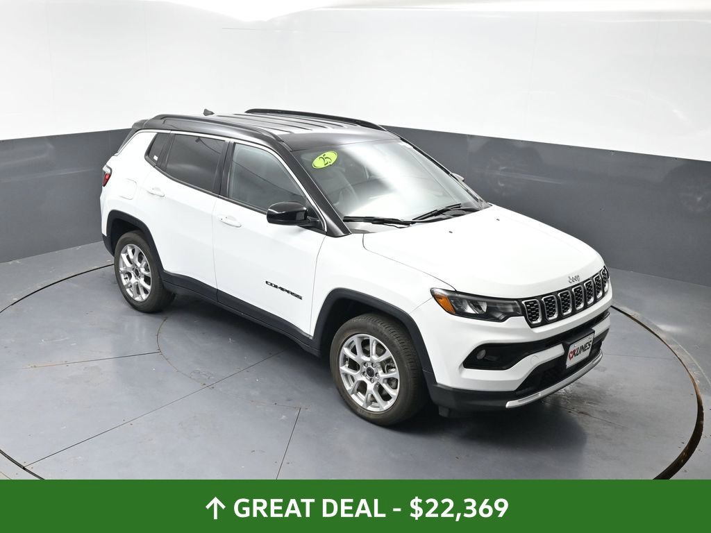 Used 2025 Jeep Compass Limited AWD/4WD image 45