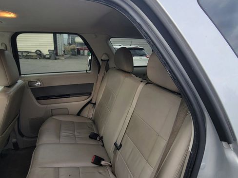 Used 2010 Ford Escape Limited image 13