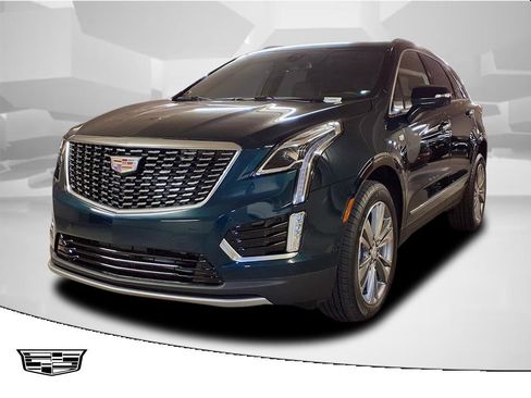 Used 2025 Cadillac XT5 Premium Luxury image 1