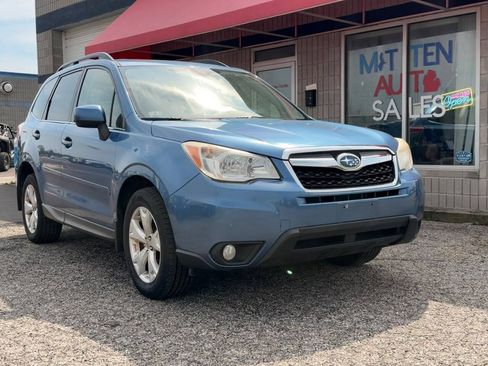 Used 2015 Subaru Forester 2.5i Limited AWD/4WD image 2