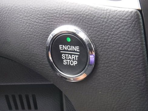 Used 2024 Ford Edge SEL image 20