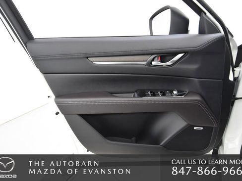 New 2025 MAZDA CX-5 Signature image 27