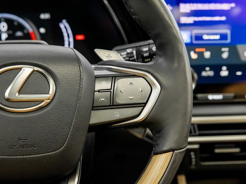 Used 2023 Lexus RX 350 Premium image 42