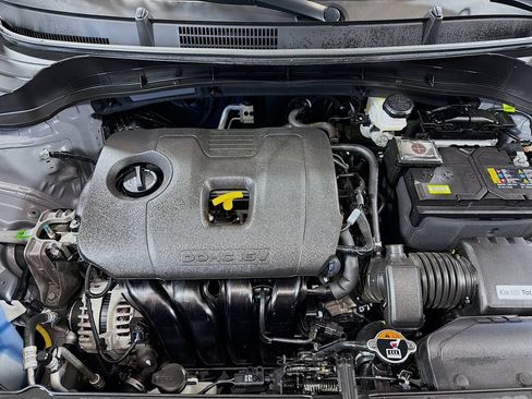 Used 2024 Kia Soul LX FWD image 28