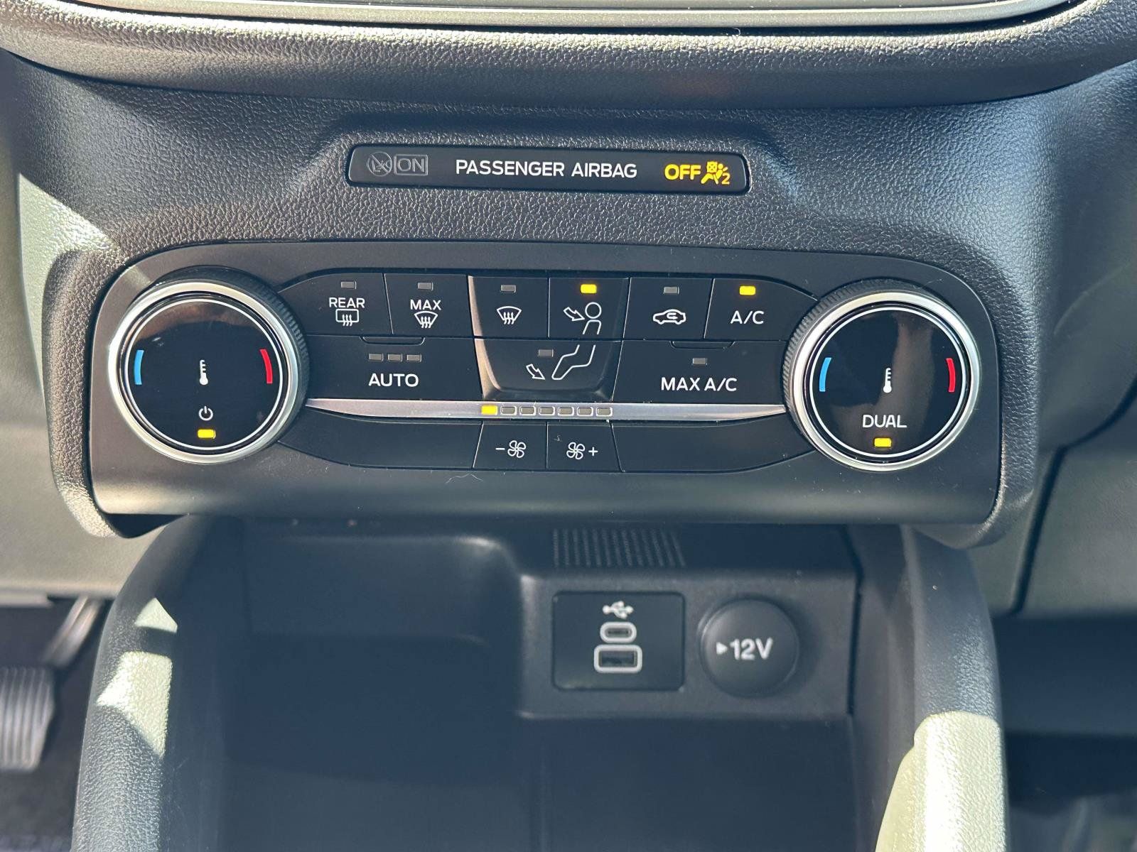 Certified 2025 Ford Escape Active AWD/4WD image 11