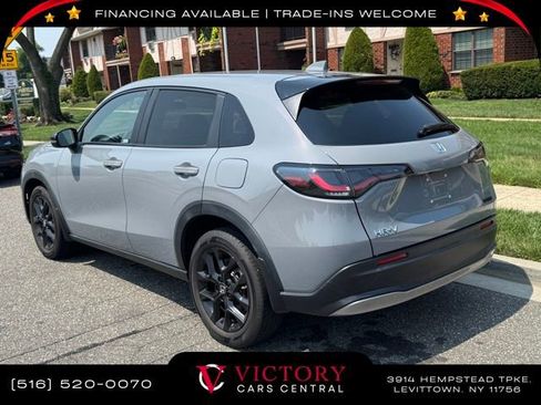 Used 2023 Honda HR-V Sport image 6