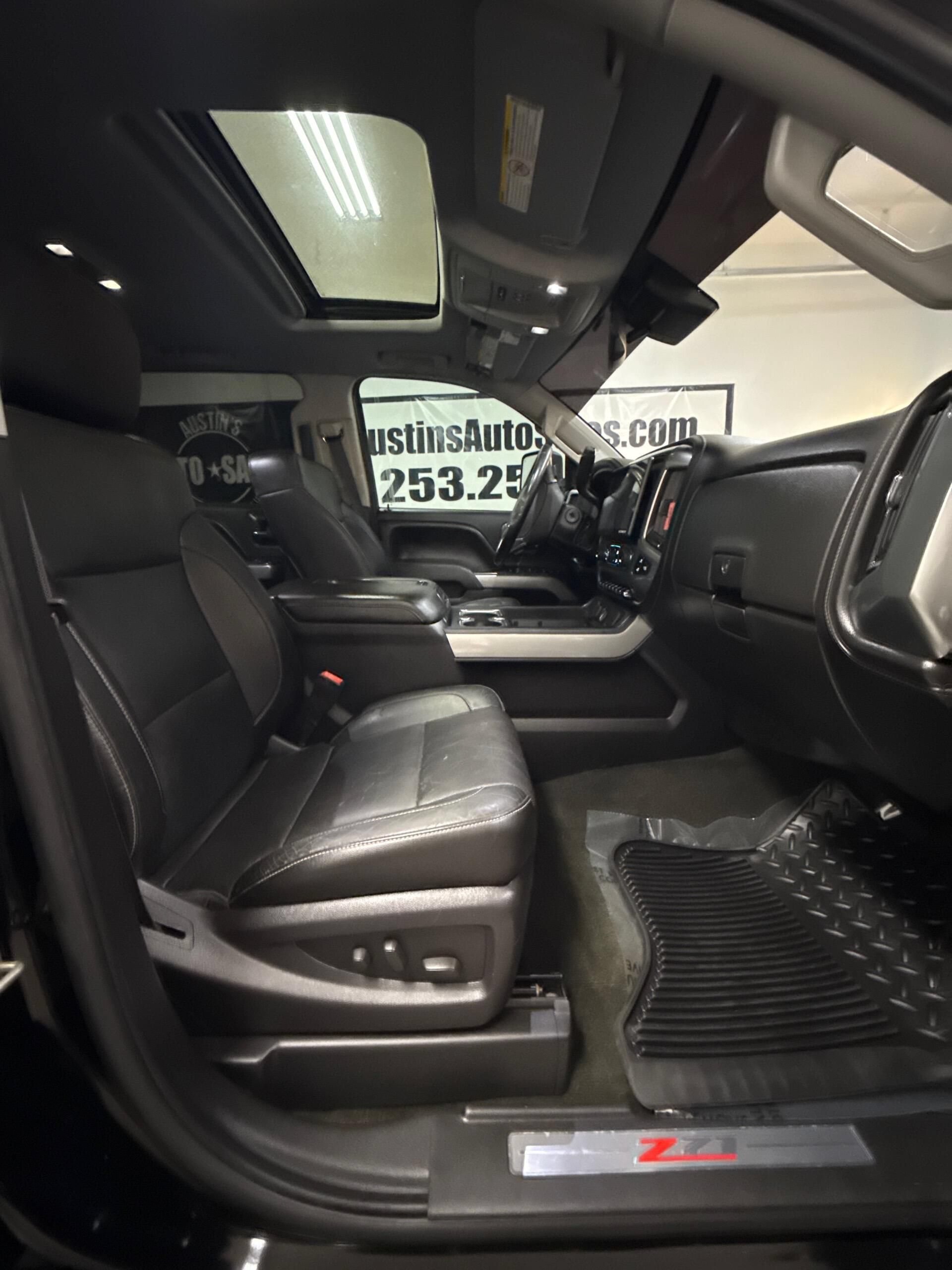 Used 2015 Chevrolet Silverado 3500 LTZ AWD/4WD image 2