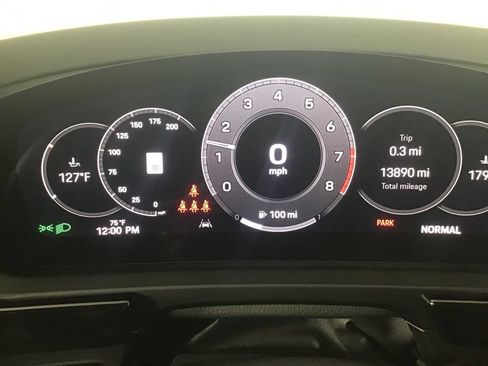Certified 2024 Porsche Cayenne S AWD/4WD image 32