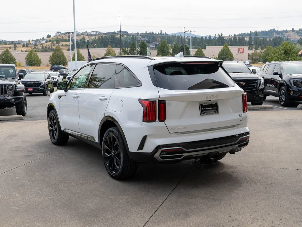 Certified 2023 Kia Sorento SX AWD/4WD image 5