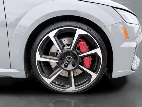 Used 2019 Audi TT RS image 14