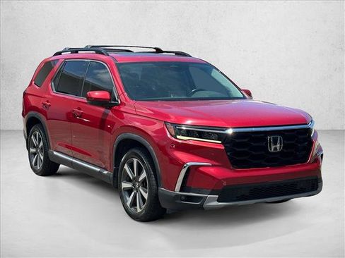 Certified 2023 Honda Pilot Touring image 12