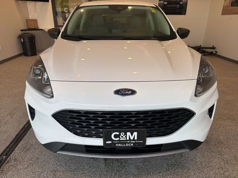 Used 2022 Ford Escape SE w/ Convenience Package image 2