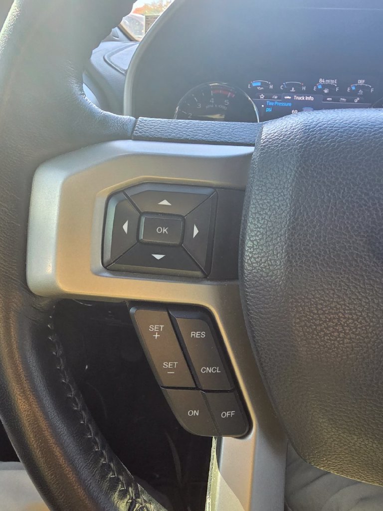 Used 2022 Ford F250 Lariat w/ Chrome Package AWD/4WD image 24