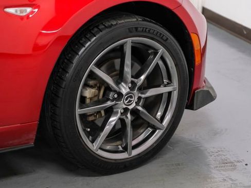 Used 2017 MAZDA MX-5 Miata RF Grand Touring image 48