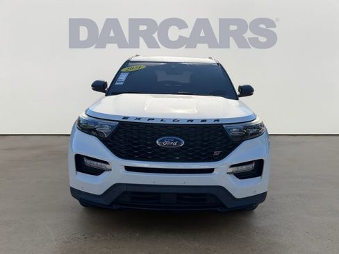 Used 2021 Ford Explorer ST w/ Equipment Group 401A AWD/4WD image 2