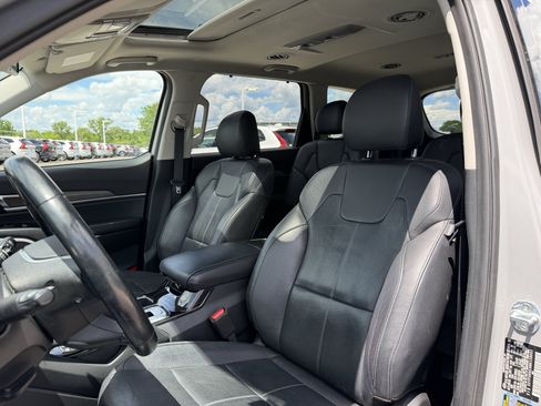 Used 2021 Kia Telluride EX w/ EX Premium Package AWD/4WD image 8