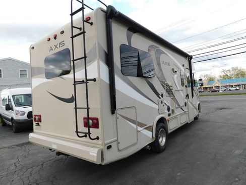 Used 2017 Ford E-450 and Econoline 450 Super Duty w/ A/C Prep Package RWD image 12