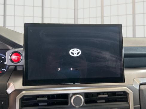 Used 2026 Toyota Tacoma TRD Sport w/ TRD Sport Premium Package AWD/4WD image 12
