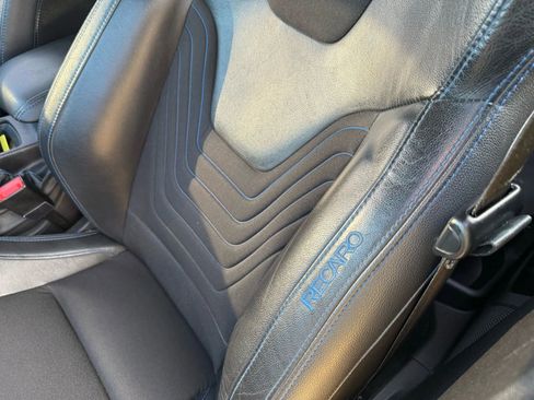 Used 2017 Ford Focus RS image 18