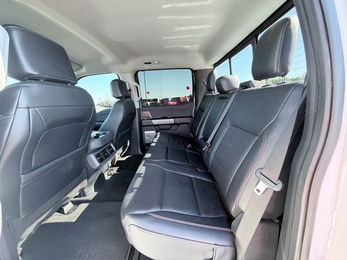 Used 2024 Ford F250 Lariat AWD/4WD image 30