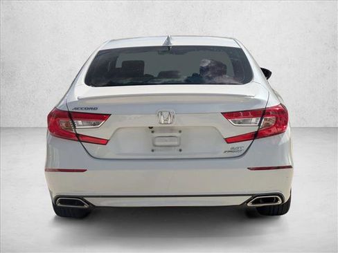 Used 2020 Honda Accord Sport image 6