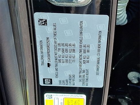 Used 2025 Chevrolet Suburban Premier w/ Sun And Tow Package image 24