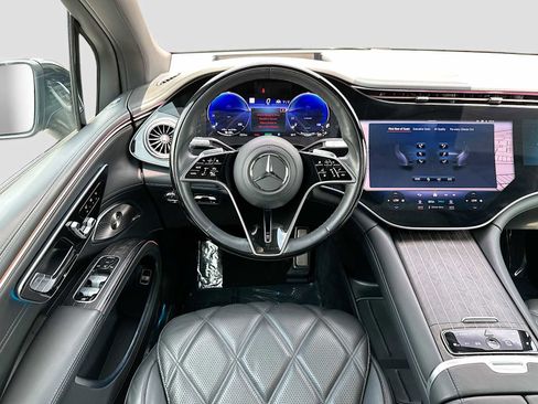 Certified 2024 Mercedes-Benz Maybach EQS 680 4MATIC image 24