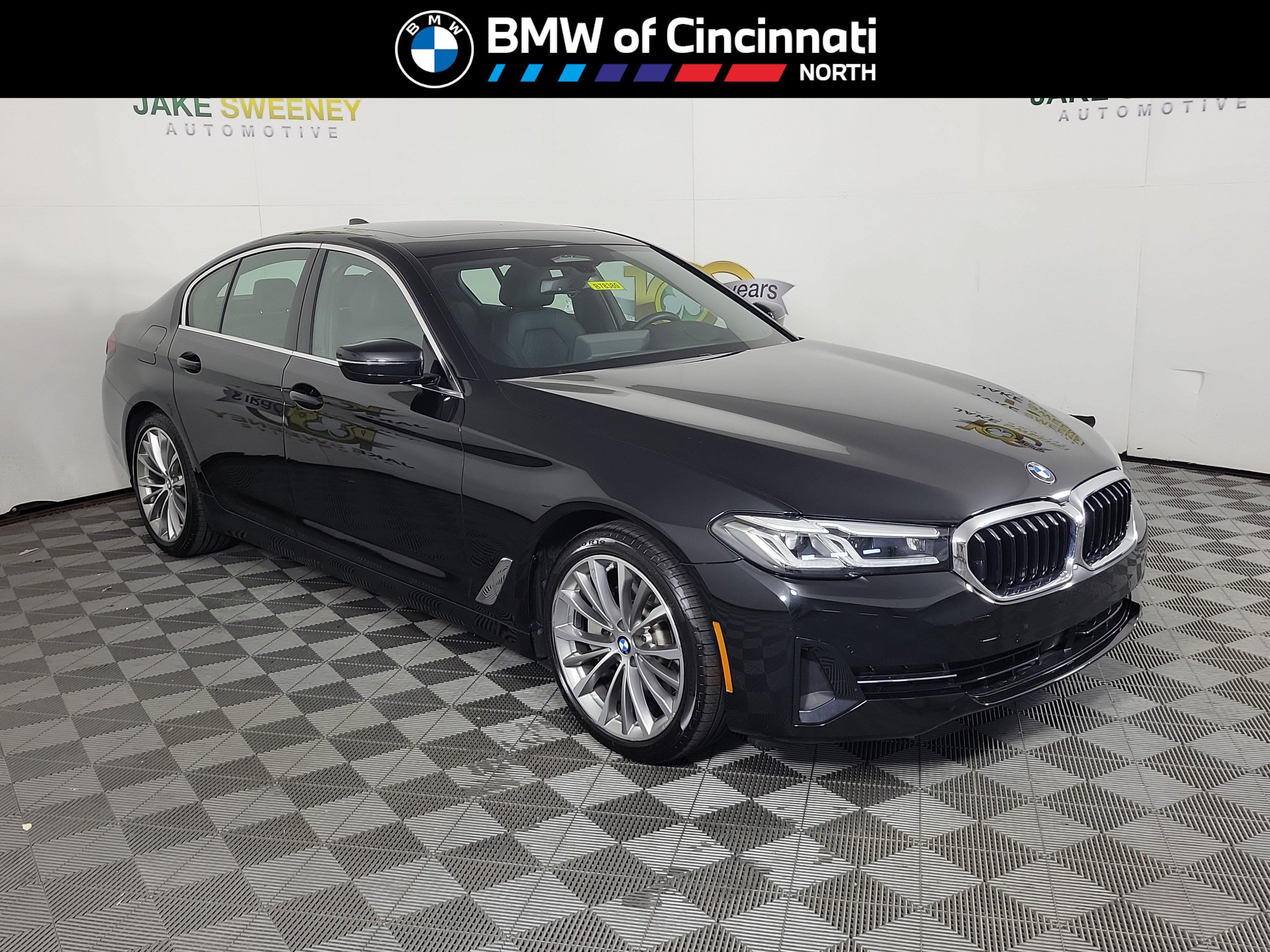 Certified 2023 BMW 530i xDrive w/ Premium Package AWD/4WD image 1