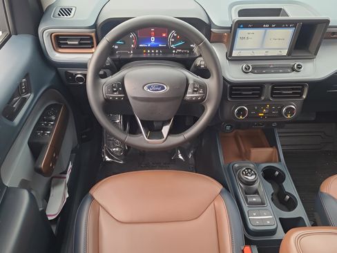 Used 2023 Ford Maverick Lariat w/ Equipment Group 500A Standard image 13