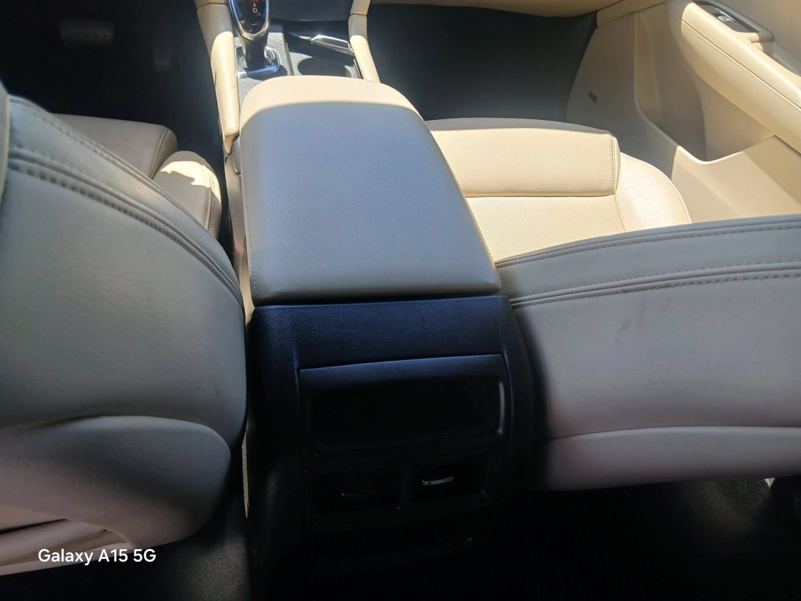Used 2017 Cadillac XT5 Luxury w/ Driver Awareness Package AWD/4WD image 28