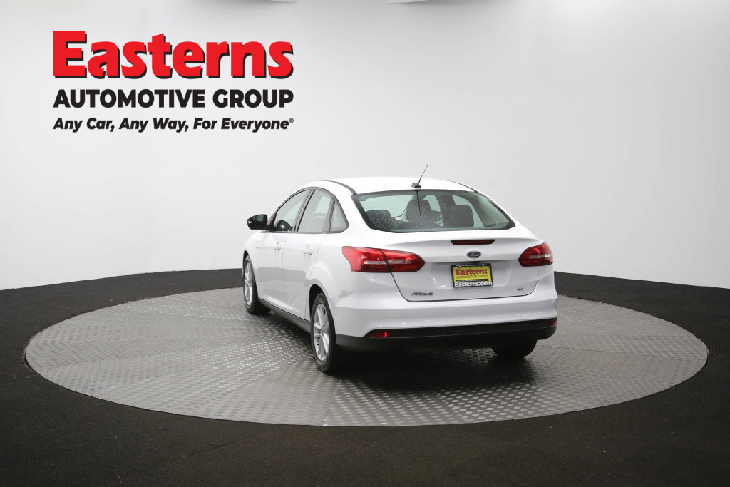 Used 2018 Ford Focus SE w/ Cold Weather Package FWD image 65