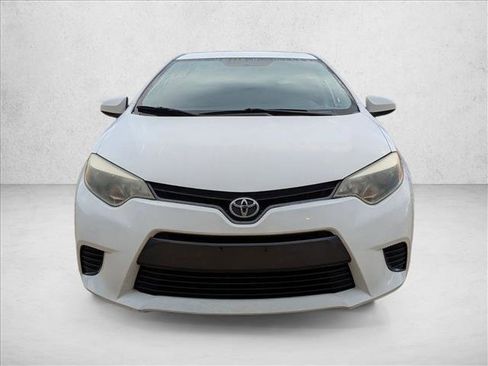 Used 2016 Toyota Corolla LE image 2