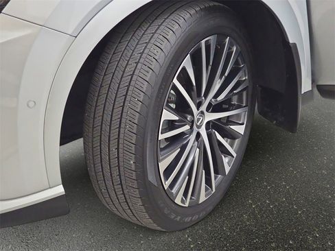 Certified 2025 Lexus RX 350 image 33