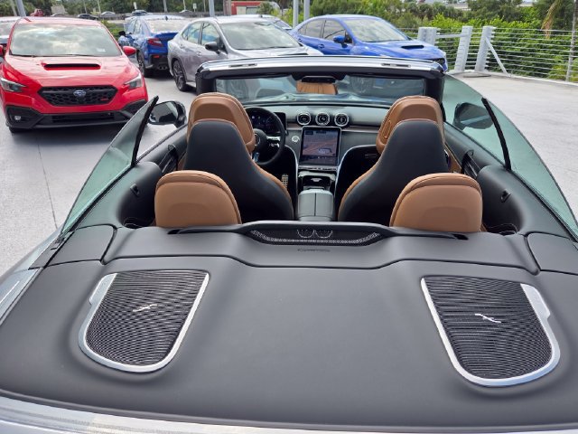 Used 2024 Mercedes-Benz CLE 300 4MATIC Cabriolet image 20